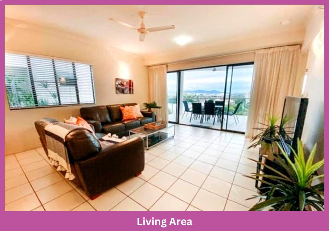 Magic Ocean Views On Melton Apartamento Townsville Exterior foto